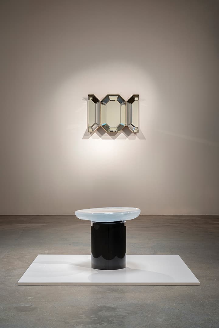 Reflection Vase. Front