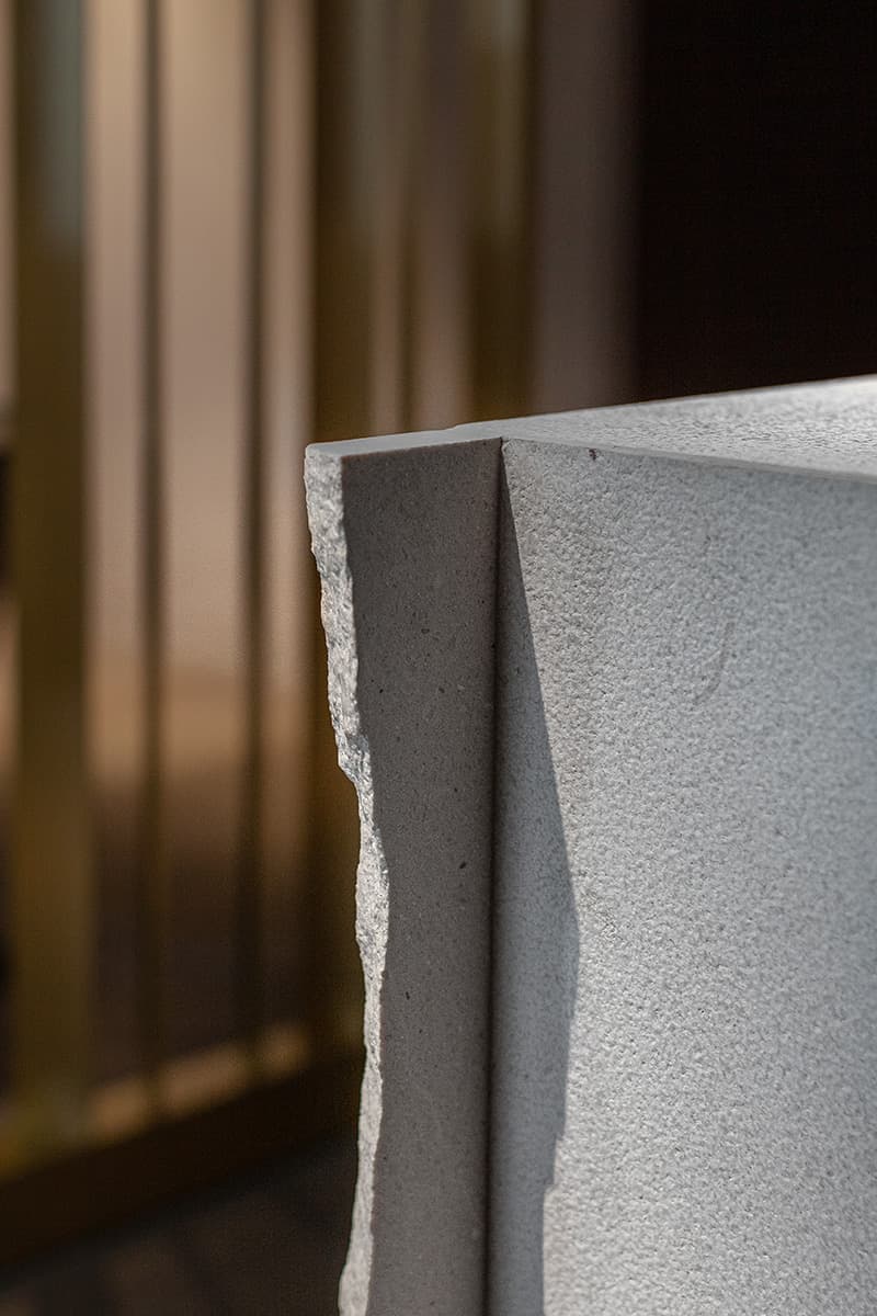 Офис продаж в особняке начала XX века – проект студии Nowadays