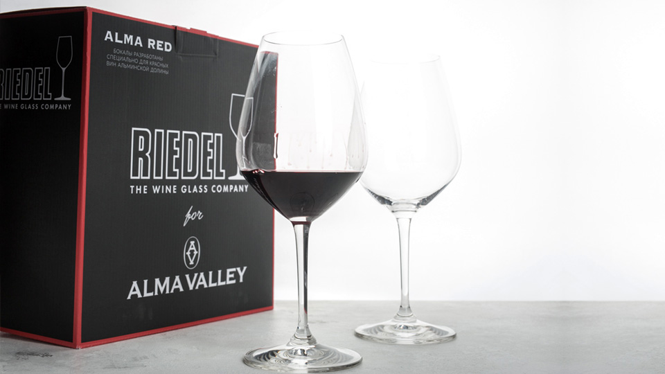 Терруарный бокал Alma Red для крымских вин от Riedel