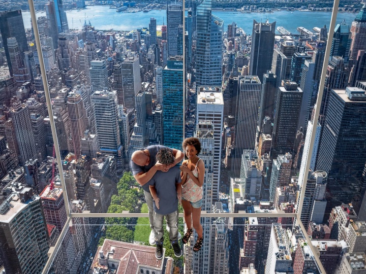 В супервысоком небоскребе в Нью-Йорке появятся стеклянные лифты и смотровая площадка