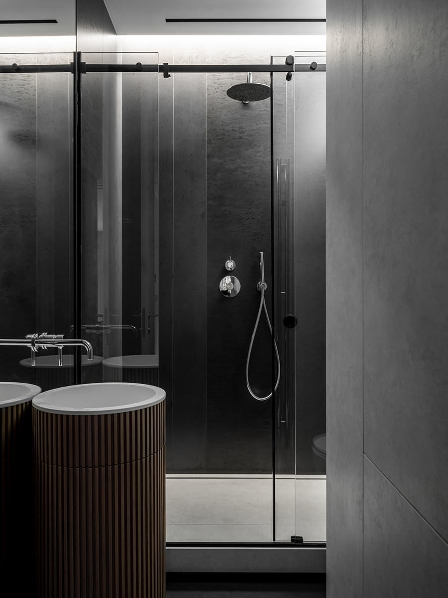 Сдержанная и стильная квартира – проект студии MOPS