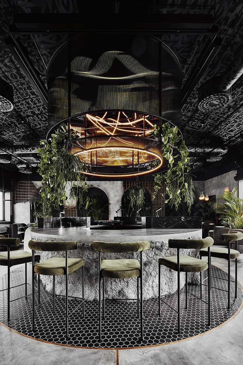 Лаунж-бар в особняке XIX века – проект дизайнера Алины Цауни