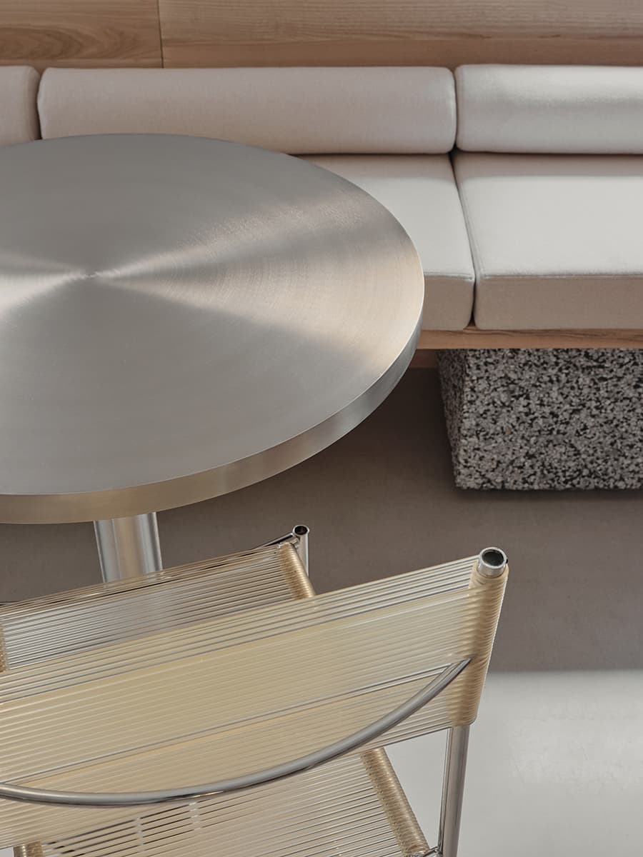 Кофейня в историческом особняке – проект студии Antwe