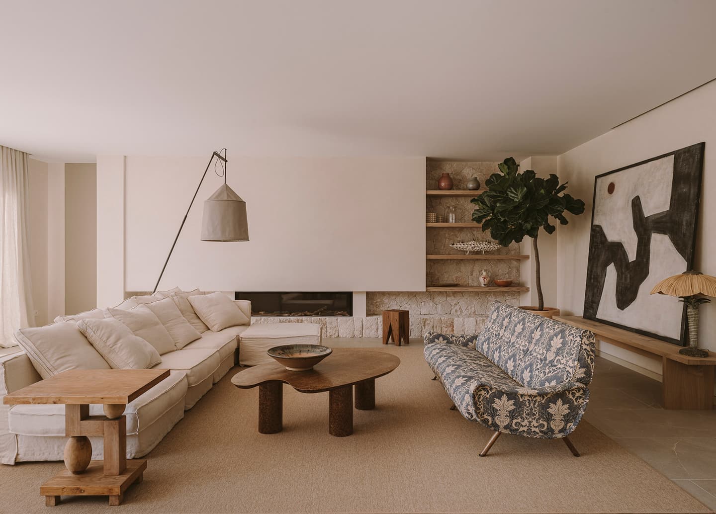 Двухэтажная вилла на острове Майорка с акцентом на ремесла – проект бюро Paradowski Studio