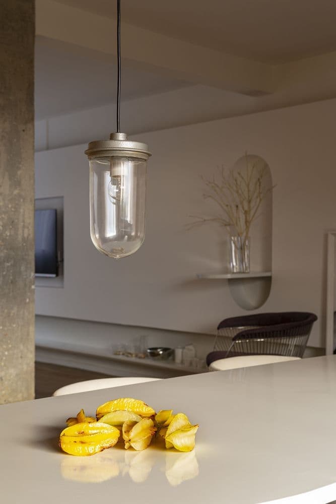 Апартаменты с кирпичными стенами – проект студии EB Arquitetos