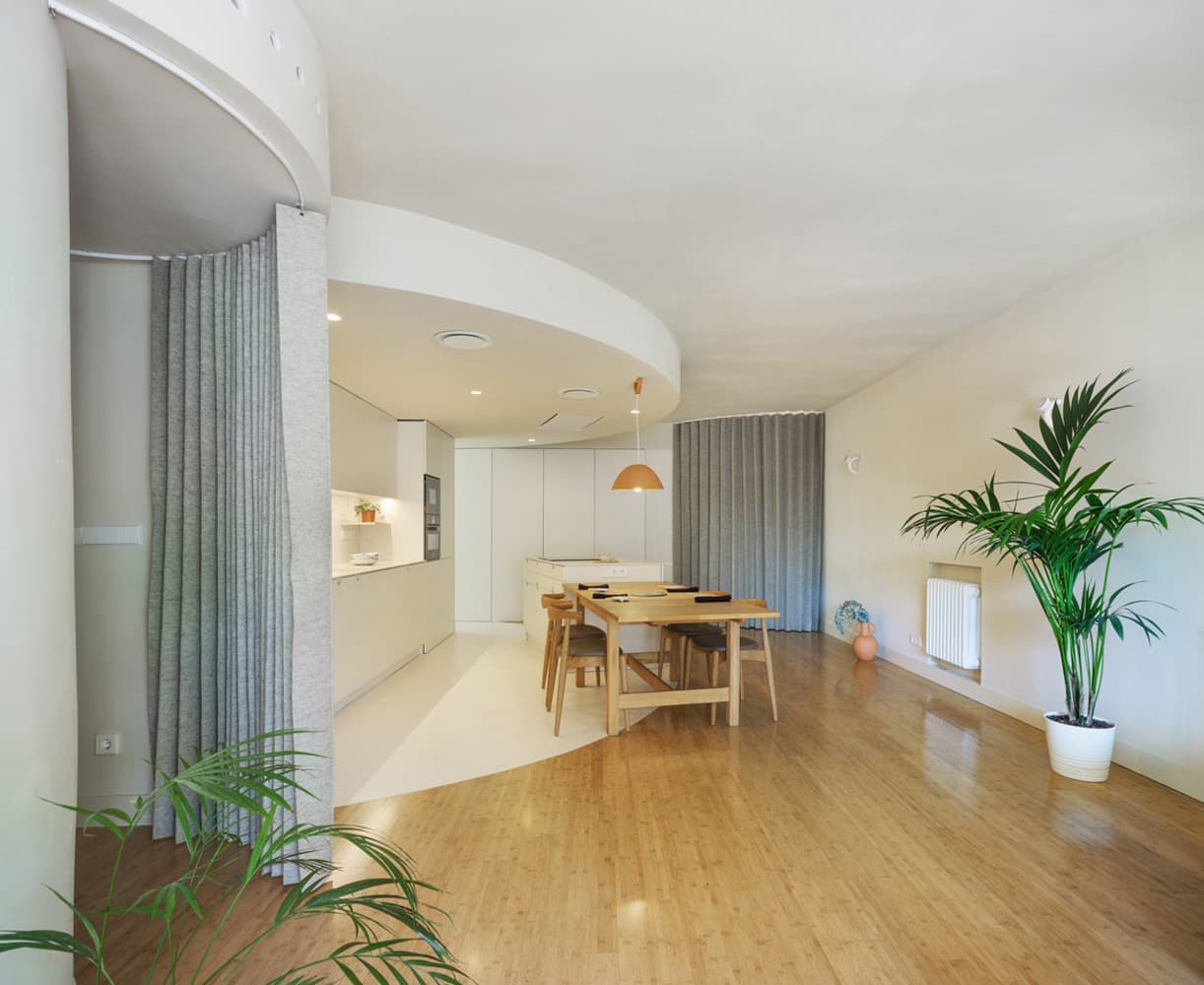 Испанская квартира с необычной планировкой – проект студии Laura Ortin Arquitectura