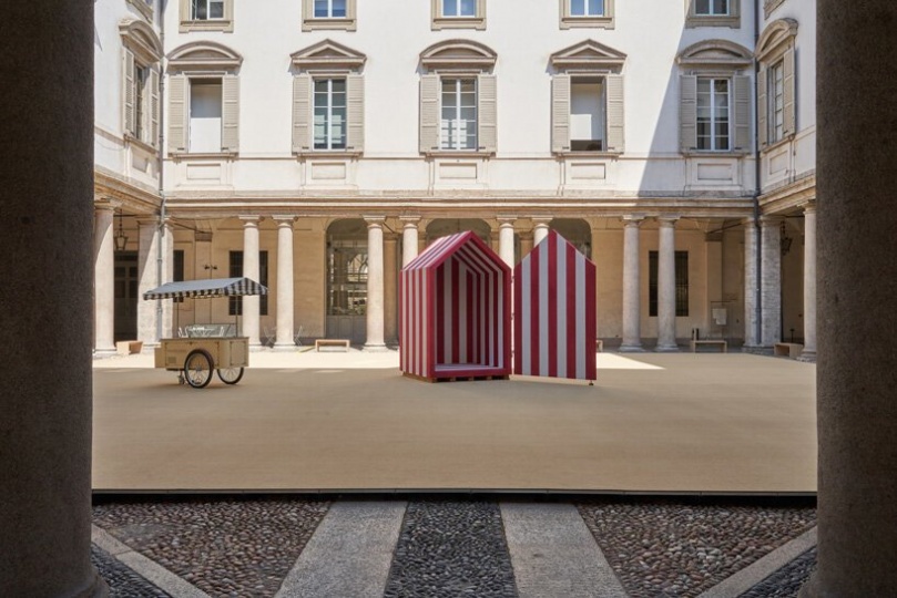 Инсталляция португальской студии Aires Mateus у Palazzo Litta в Милане