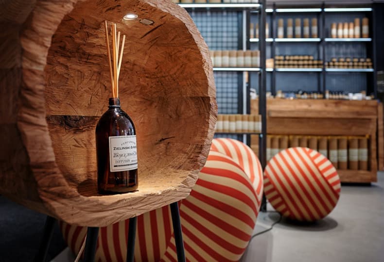 Наталья Белоногова. Pop-up-пространство Zielinski & Rozen в ЦУМе. Фото: Виктор Молодцов