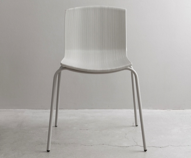 Новый стул от бренда Delo и команды Eburet Studio