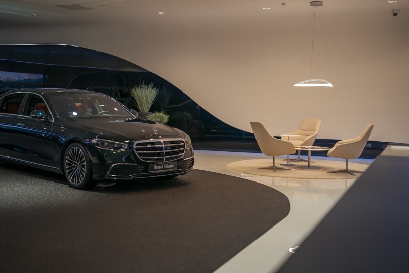 Front Architecture разработали multispace-пространство Mercedes-Benz