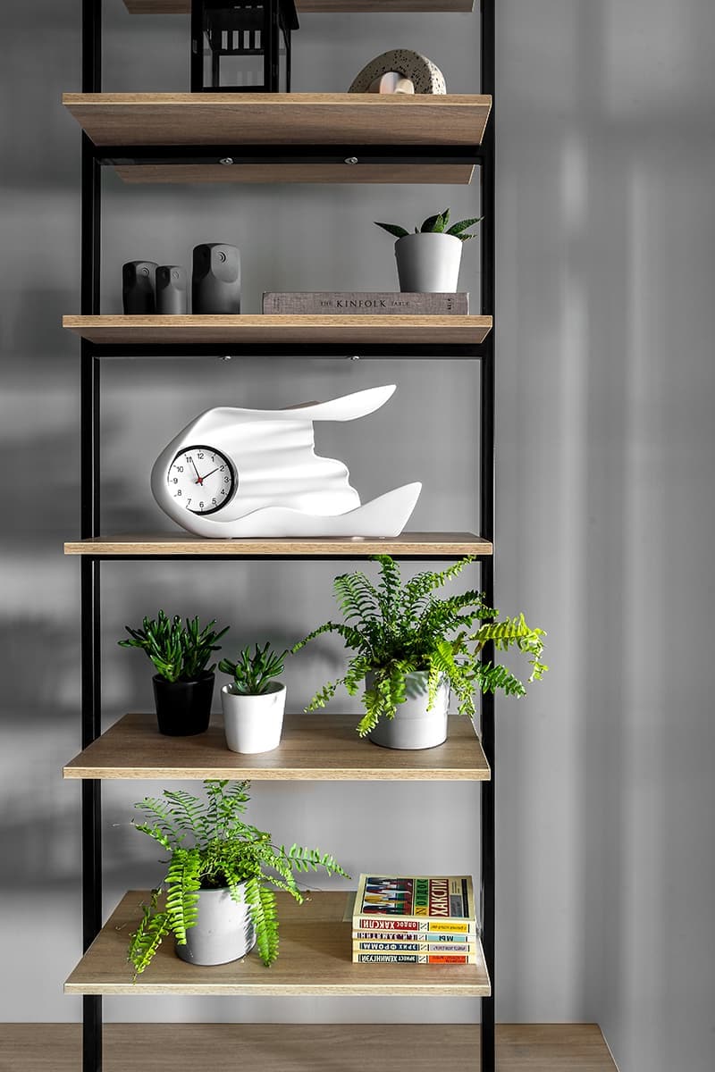 Искусство, декор и зонирование в небольшой московской студии – проект команды дизайн-бюро KIDZ