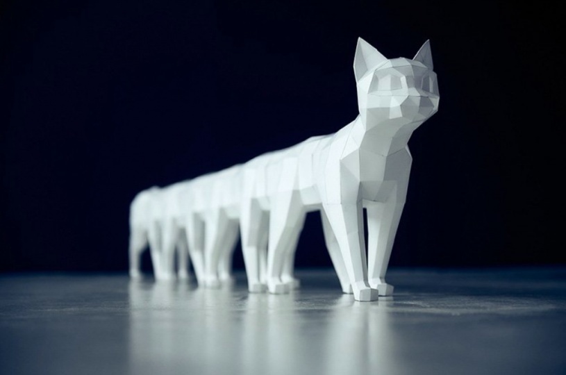 Дизайнер Марат Заляев создал бумажную скульптуру, которую можно собрать самостоятельно