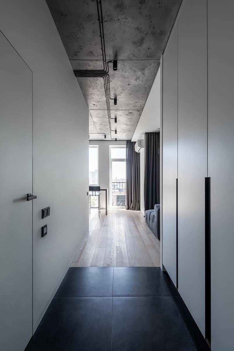 Строгий интерьер в стиле лофт для киевской квартиры – проект дизайн-студии Lauri Brothers