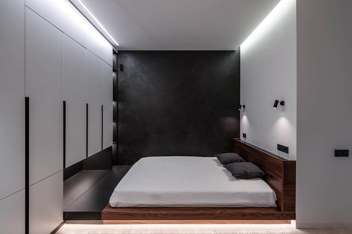 Строгий интерьер в стиле лофт для киевской квартиры – проект дизайн-студии Lauri Brothers