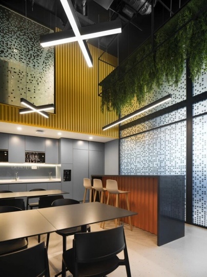 IND architects построили офис банка в концепции цифрового искусства
