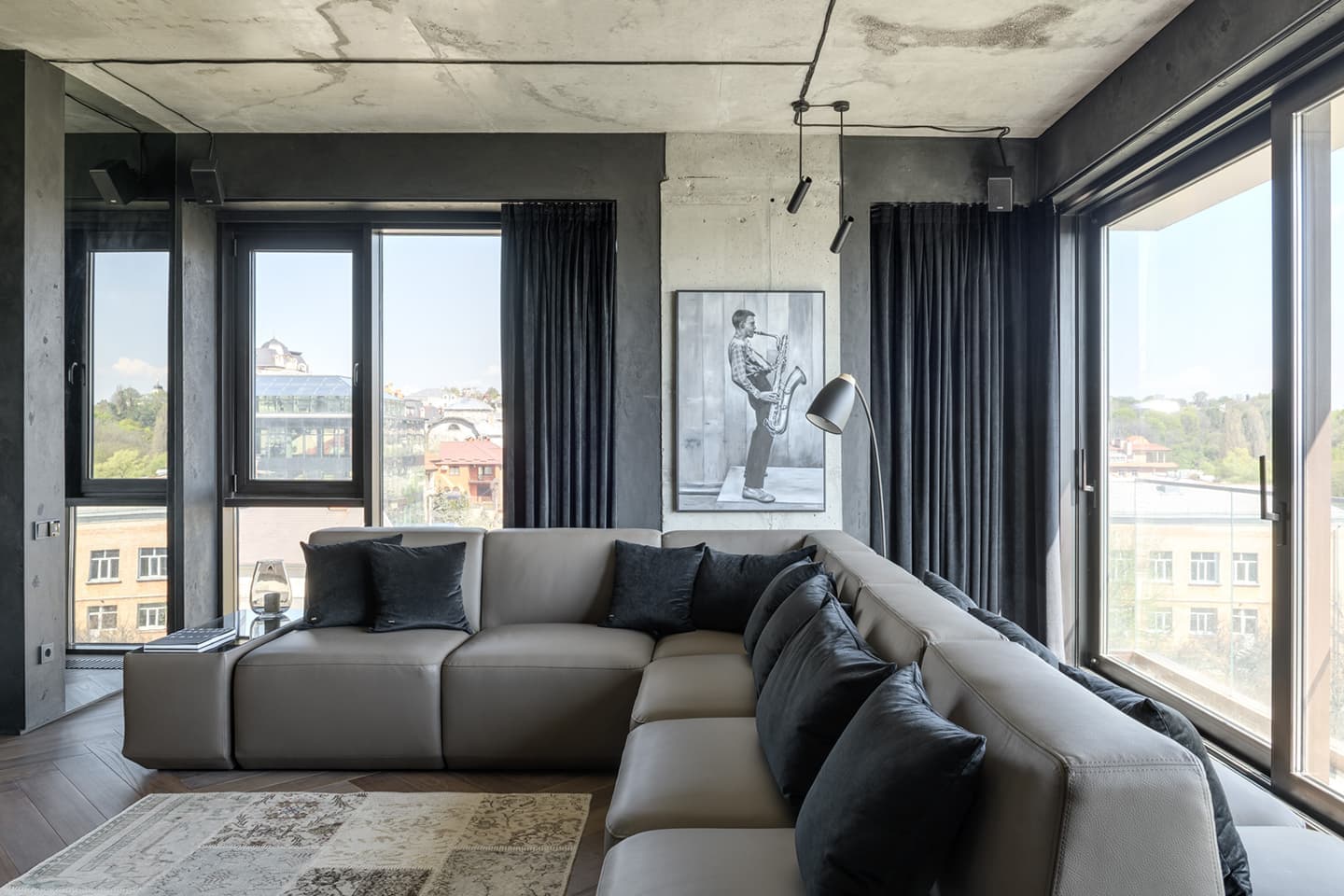 Апартаменты с эстетикой респектабельного джаз-клуба – проект дизайн-студии ZIKZAK