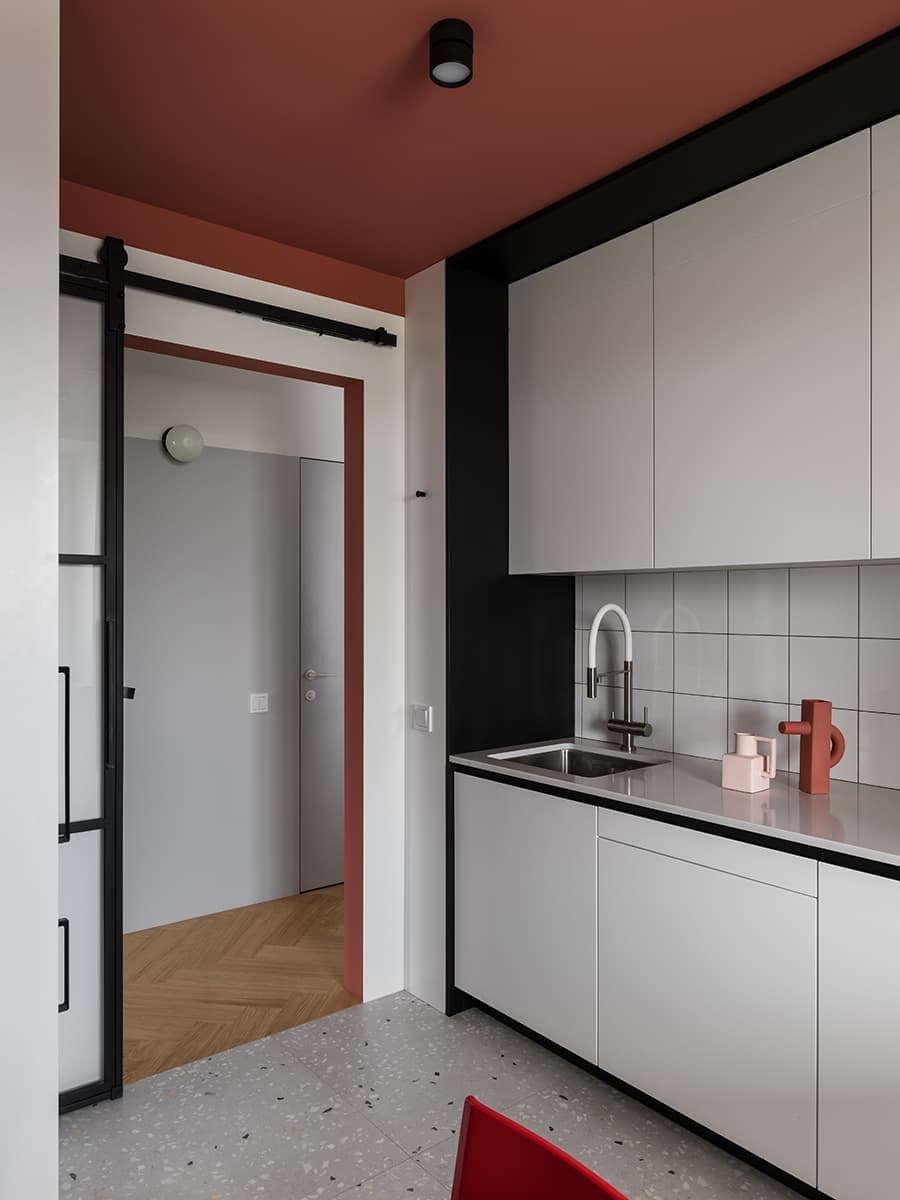 Стильные апартаменты с нотками советского авангарда – свежий проект дизайнера Михаила Курносова