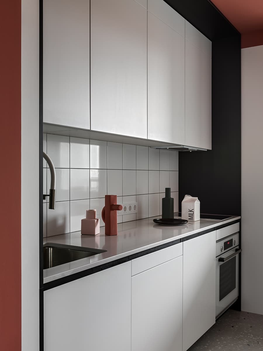 Стильные апартаменты с нотками советского авангарда – свежий проект дизайнера Михаила Курносова