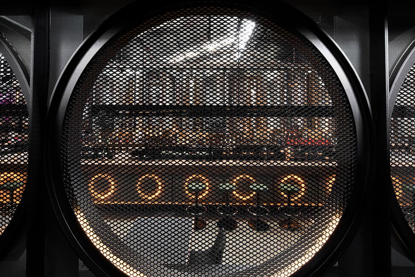 Аскетичный интерьер пивного бара в Австралии – проект студии Splinter Society