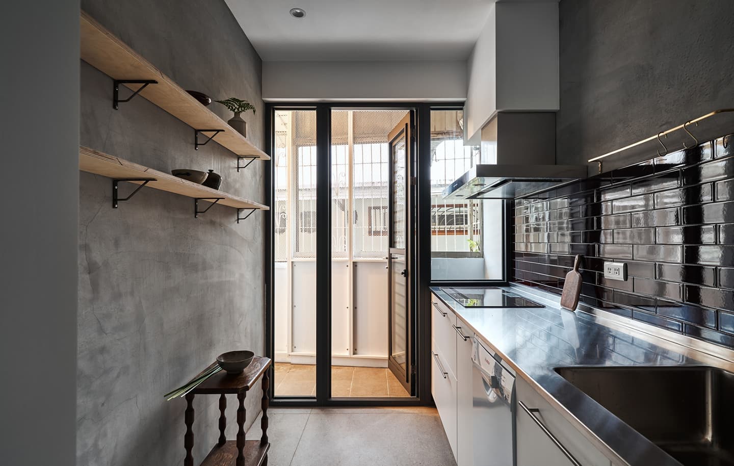 Двухуровневая квартира в стиле «домика на дереве» – проект ST Design Studio