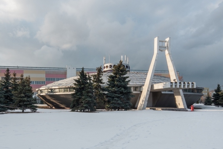 В Москве сносят здание Музея АЗЛК по проекту Юрия Регентова