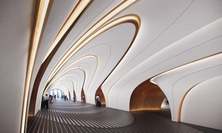 Бюро Zaha Hadid Architects приступило к строительству новых станций метро на Украине