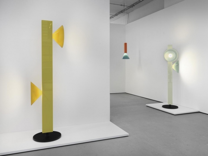 Barber Osgerby представляют новую серию светильников в Galerie Kreo