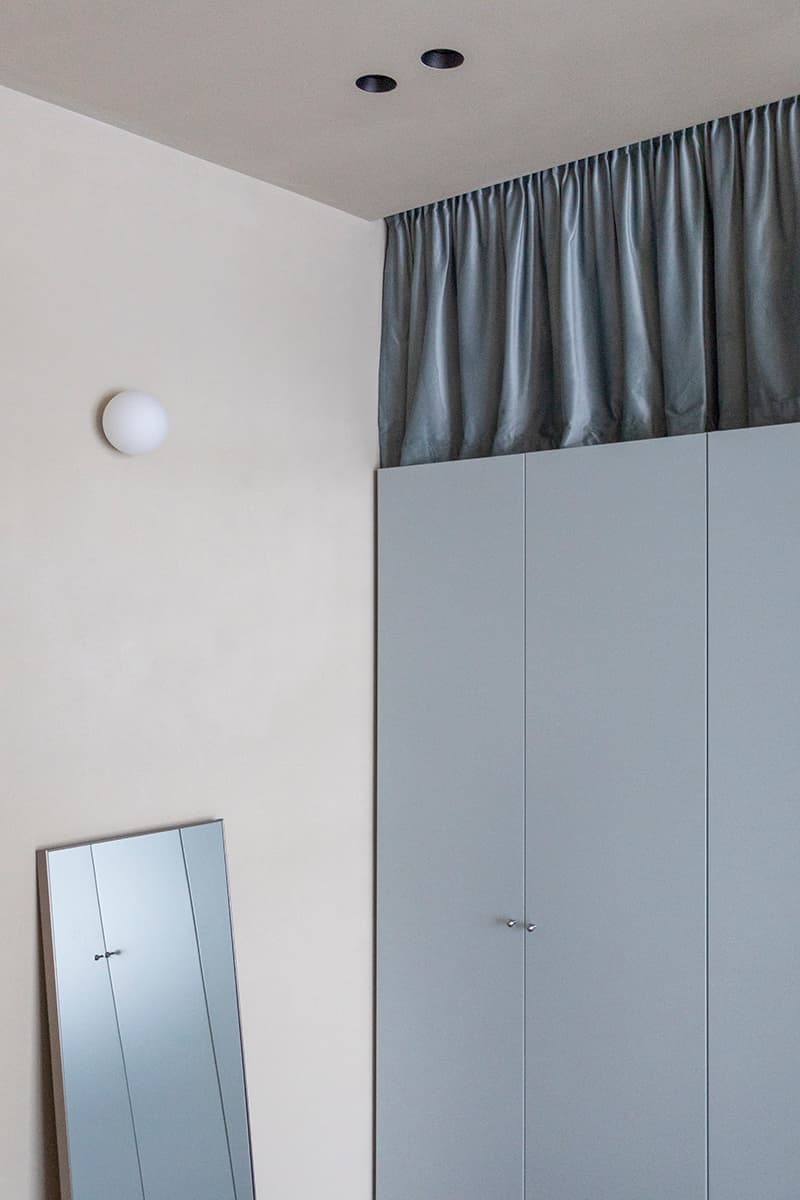 Нетривиальная квартира под сдачу – коллаборация MANU Bureau и Адрианы Кано Лимарино