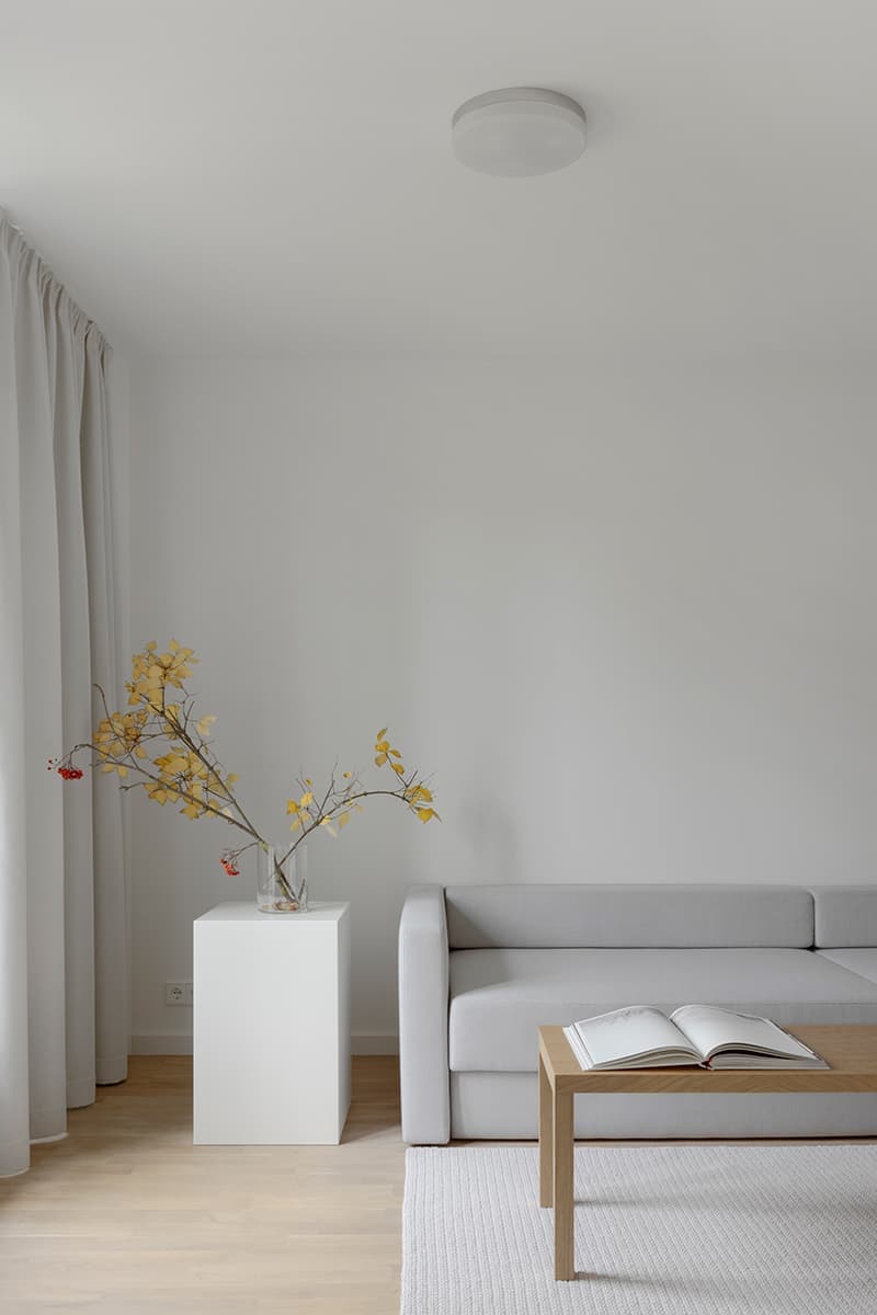 Лаконичный интерьер для пары из Минска – проект бюро Radical Passive