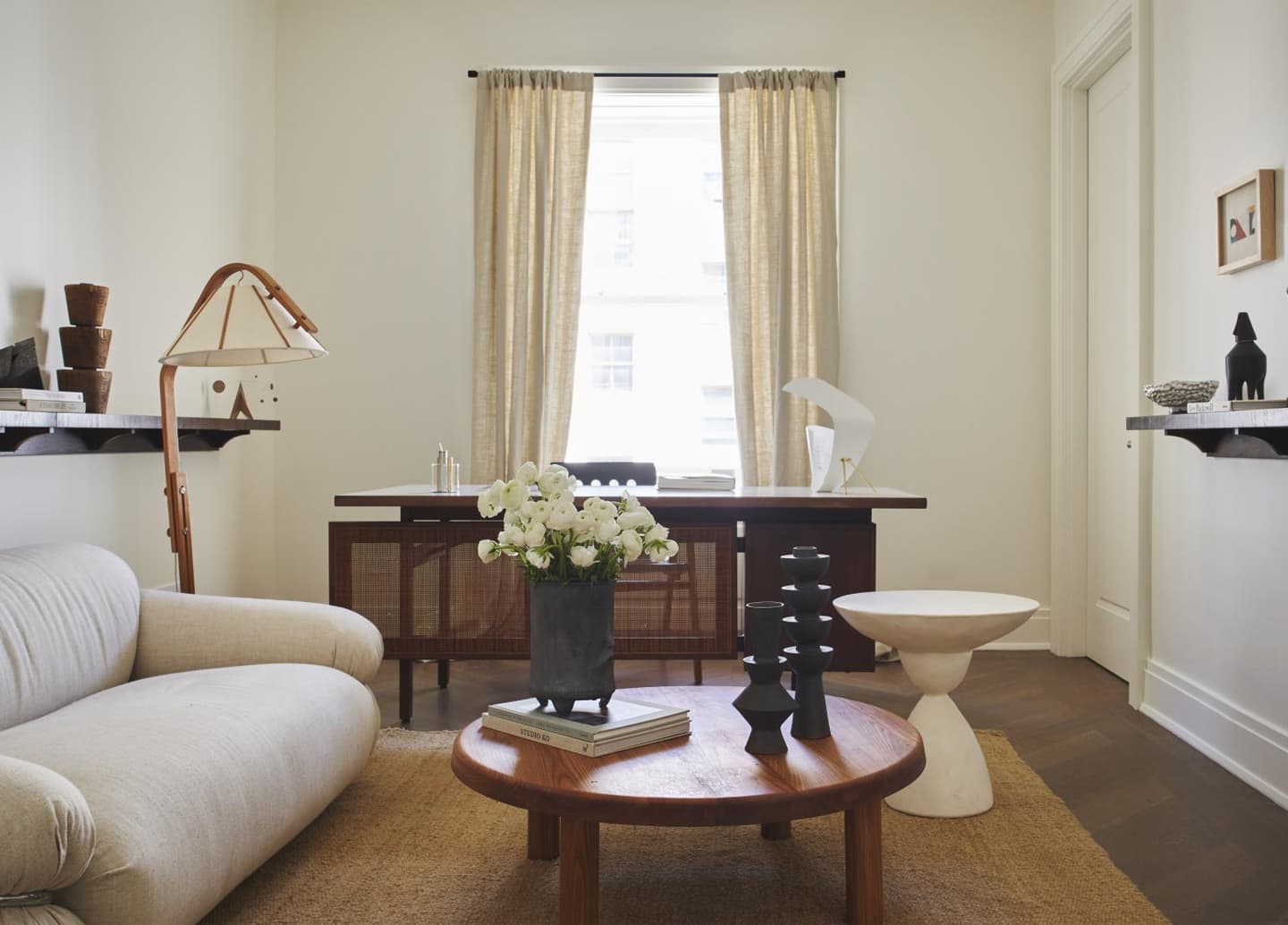 Винтажный шик для квартиры в Манхэттене – проект дизайнеров Рафаэля де Карденас и Анны Карлин