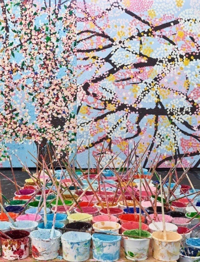 В Токио открылась выставка Дэмиена Херста Cherry Blossoms