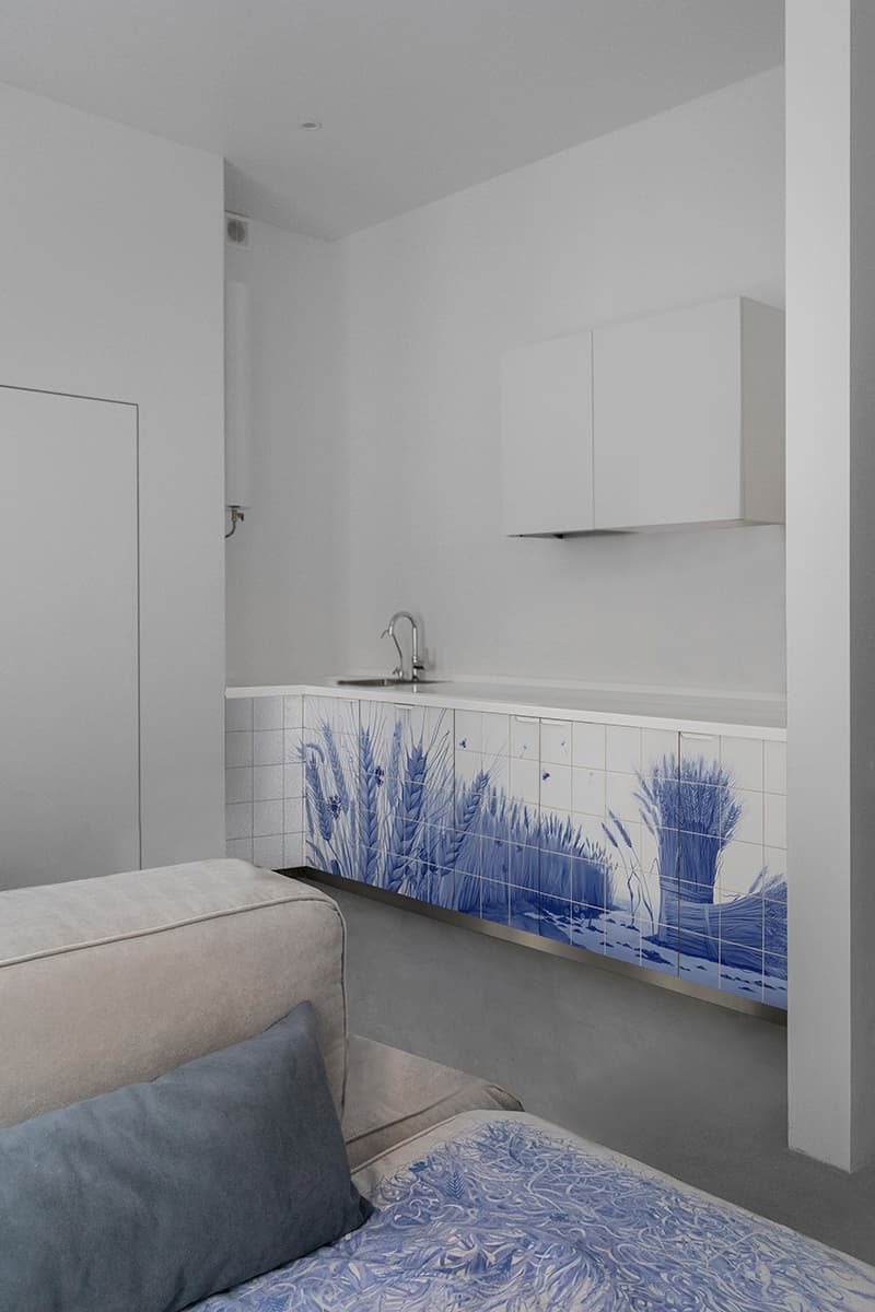 Уютный интерьер с элементами гжельской росписи – проект Сони Черных