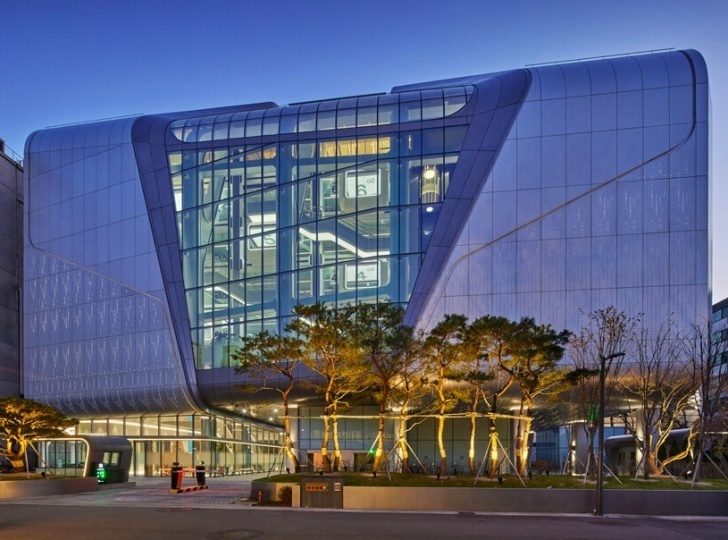 Новый проект UNStudio в Сеуле, напоминающий «городской динамик»