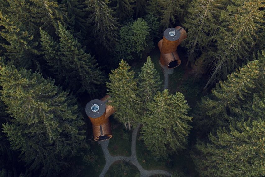 Студия Precht спроектировала ресторан в виде дома на дереве