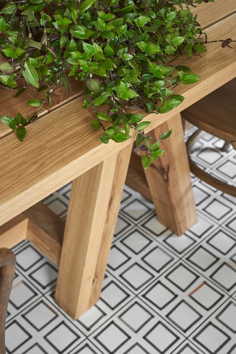 Шарм деревенского быта в интерьере питерского поп-ап ресторана – проект DA bureau