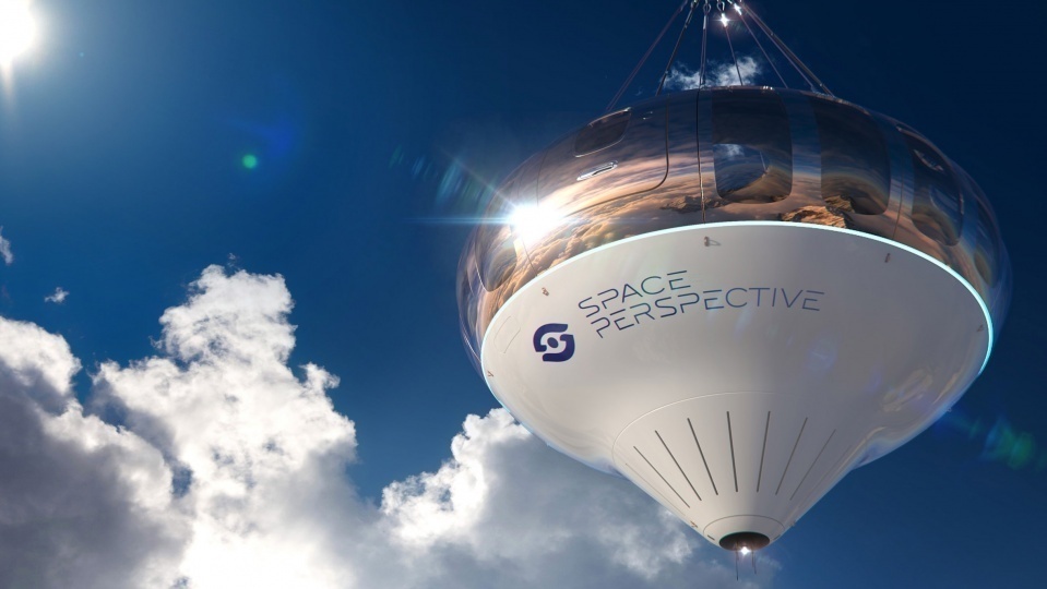 Компания Space Perspective показала интерьер капсулы для полетов в космос