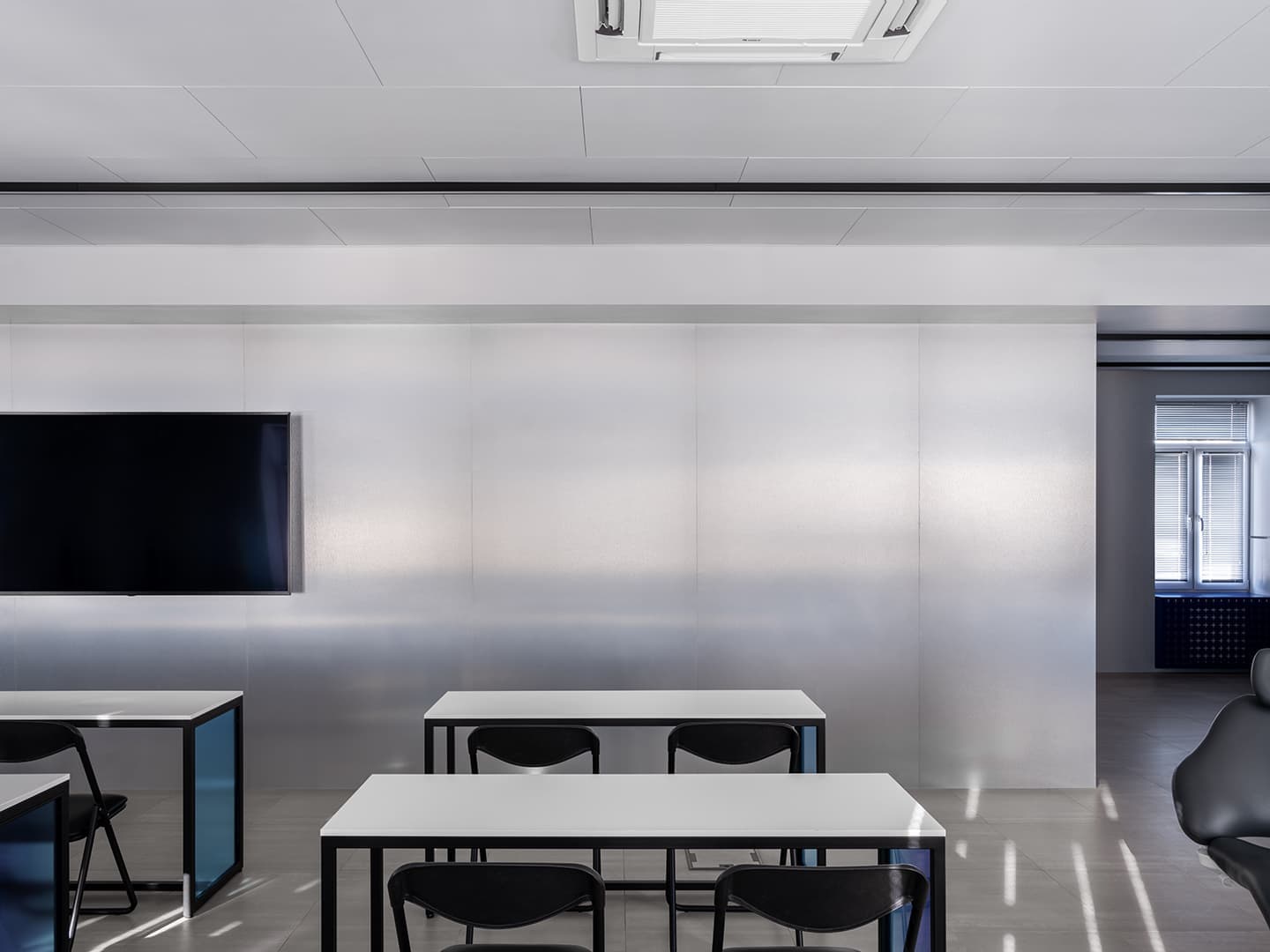 Простая красота в интерьере стоматологического центра – проект Рустэма Уразметова