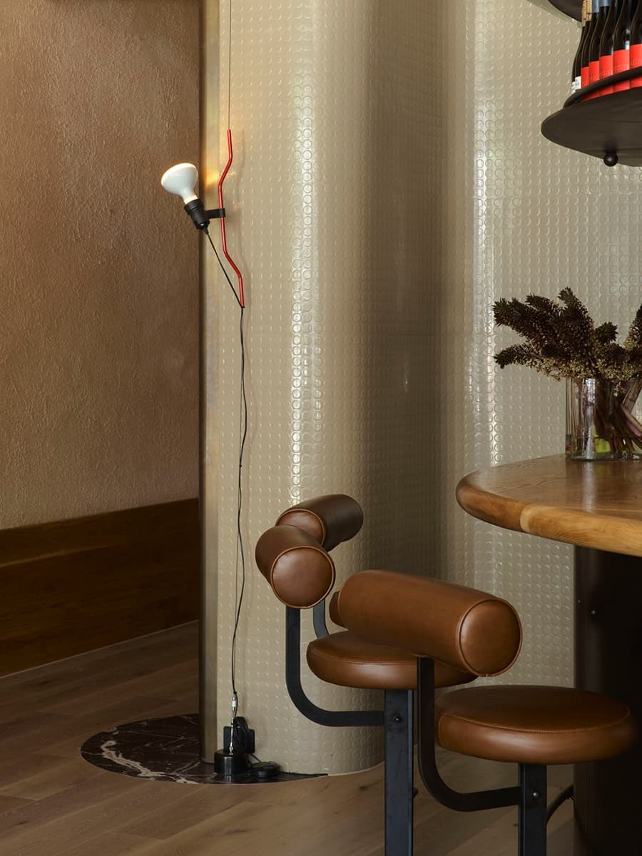 Декадентский интерьер ресторана в Мельбурне – проект Flack Studio