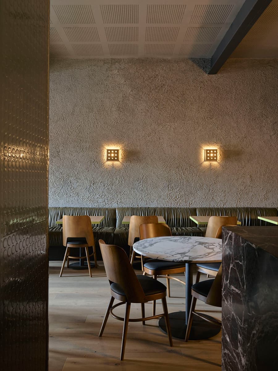 Декадентский интерьер ресторана в Мельбурне – проект Flack Studio