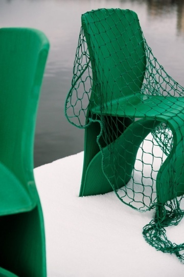 Шведская дизайн-студия сделала стул из рыболовных сетей