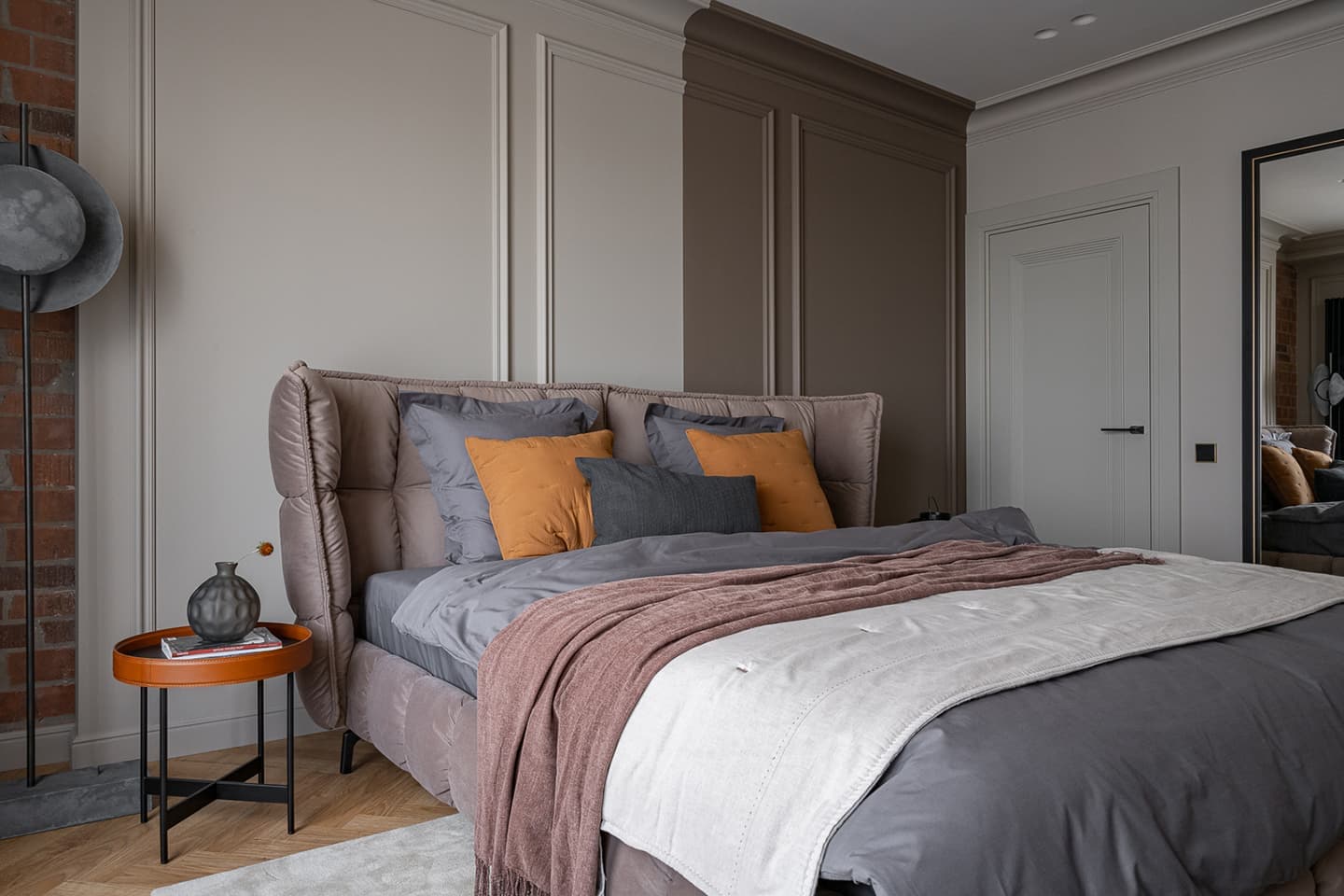 Обволакивающий интерьер квартиры в Челябинске – проект Юлии Сафоновой