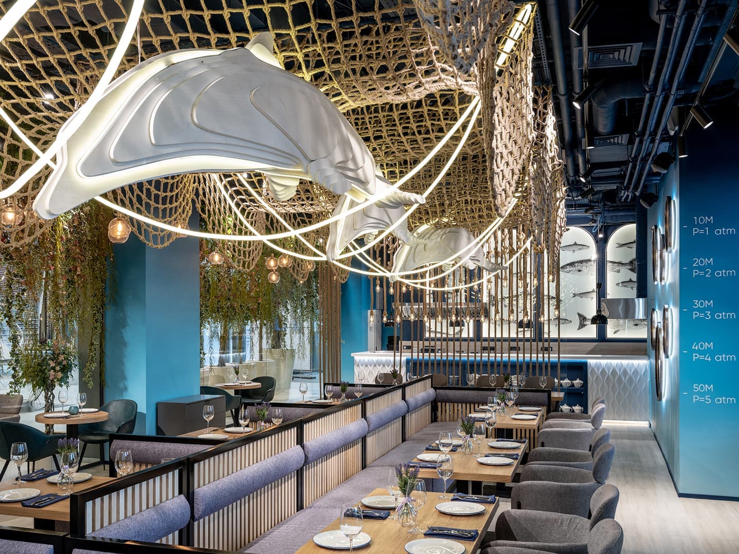 Интерьер ресторана в морской тематике – проект Elena Krylova Studio