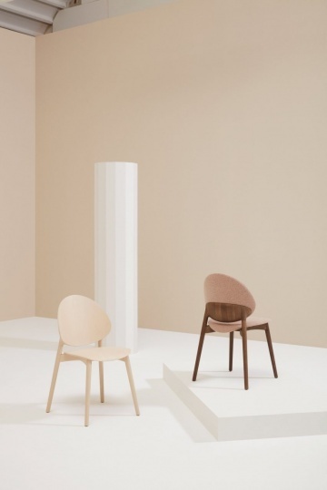 Констанс Гиссе создала стул со структурными опорами для Billiani