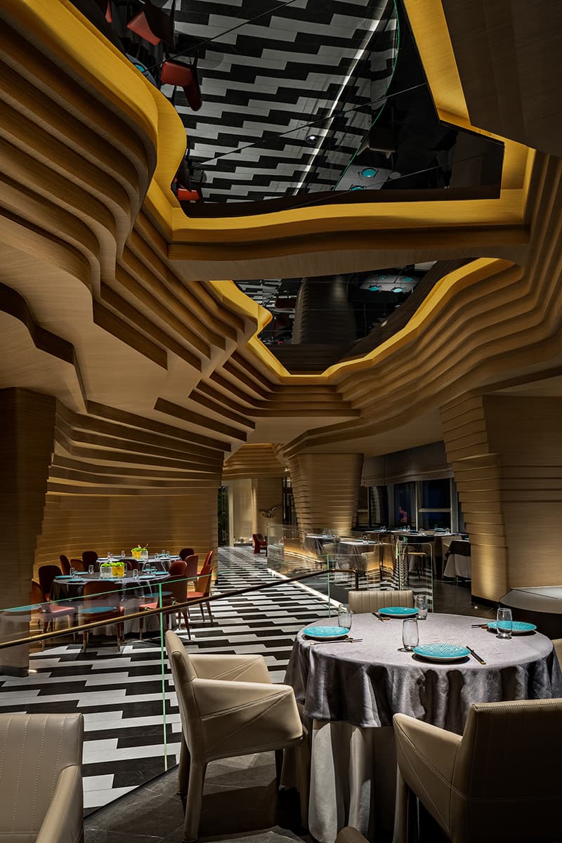 Интерьер китайского ресторана со скульптурным потолком – проект IN.X Design