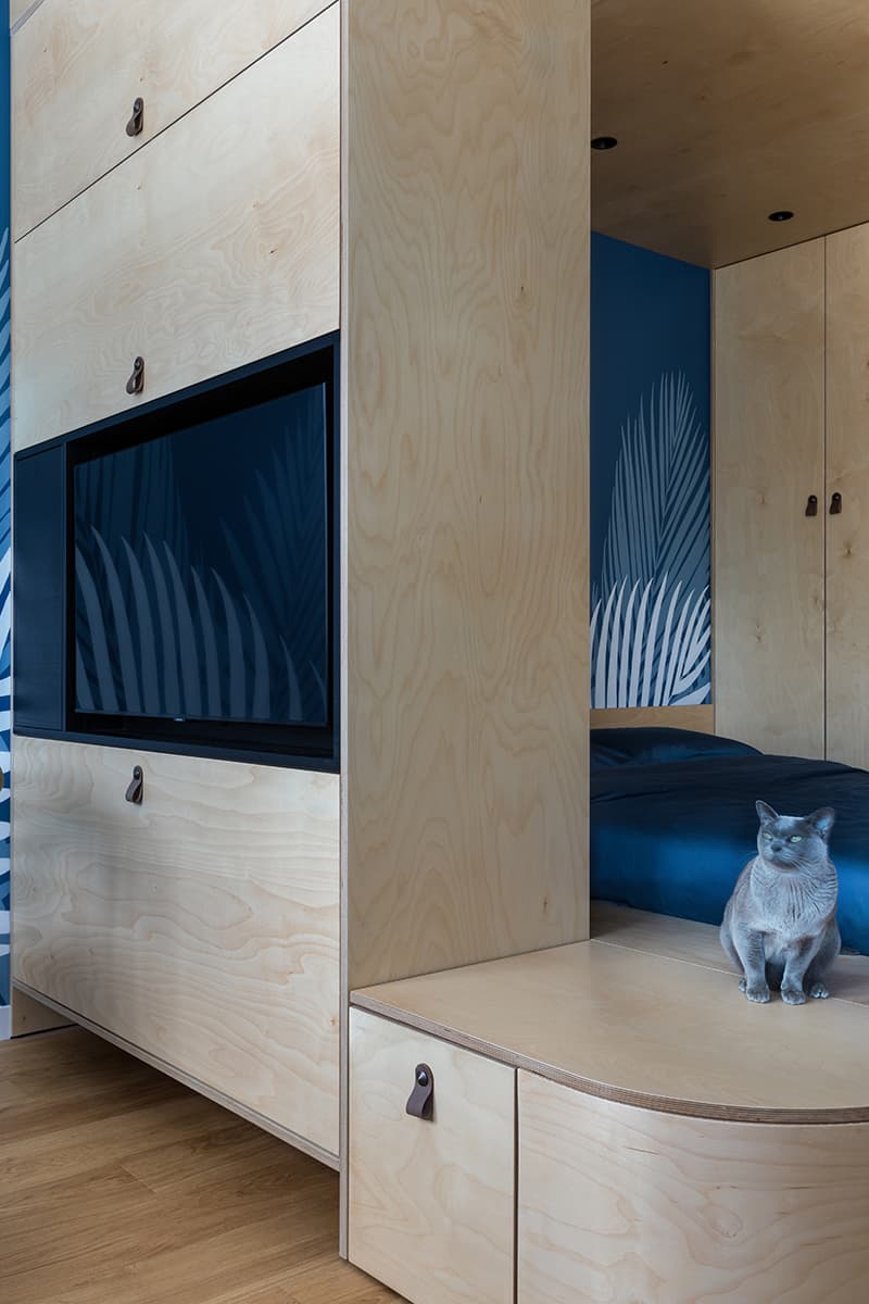 Нетривиальный интерьер студии с растительными мотивами – проект Kononov Studio