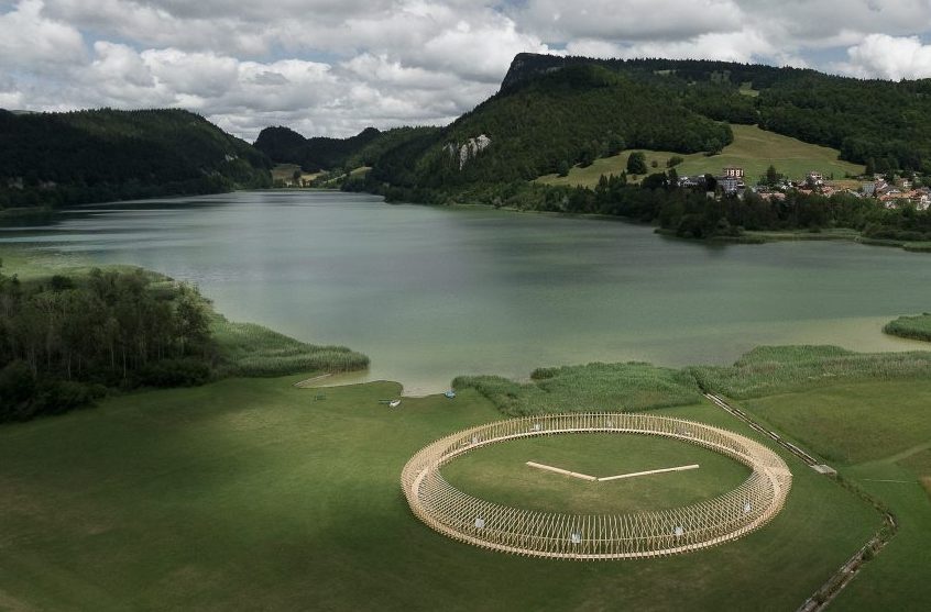 Швейцарский дизайнер создал эфемерную инсталляцию к велогонке Tour de France