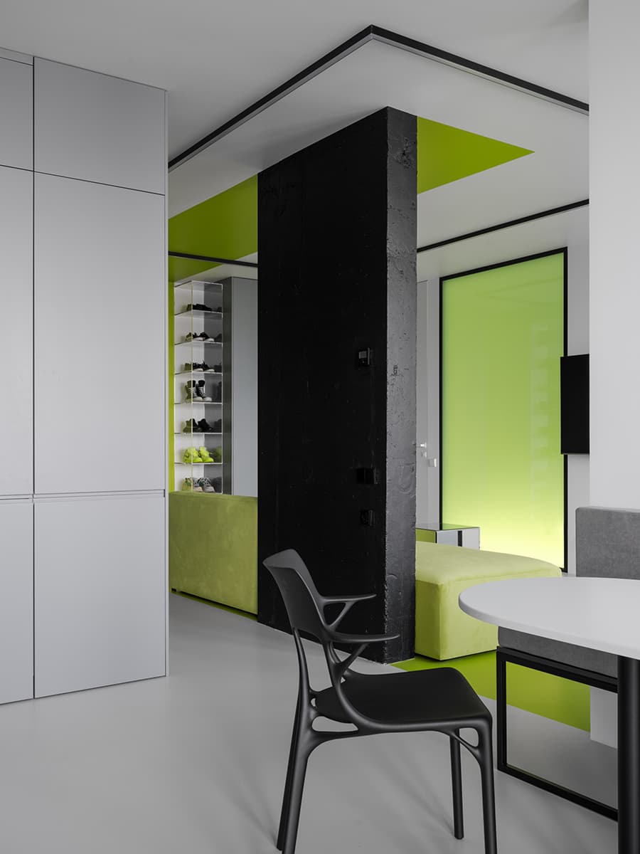 Свежие цвета в технологичном интерьере квартиры для студента – проект Рустэма Уразметова