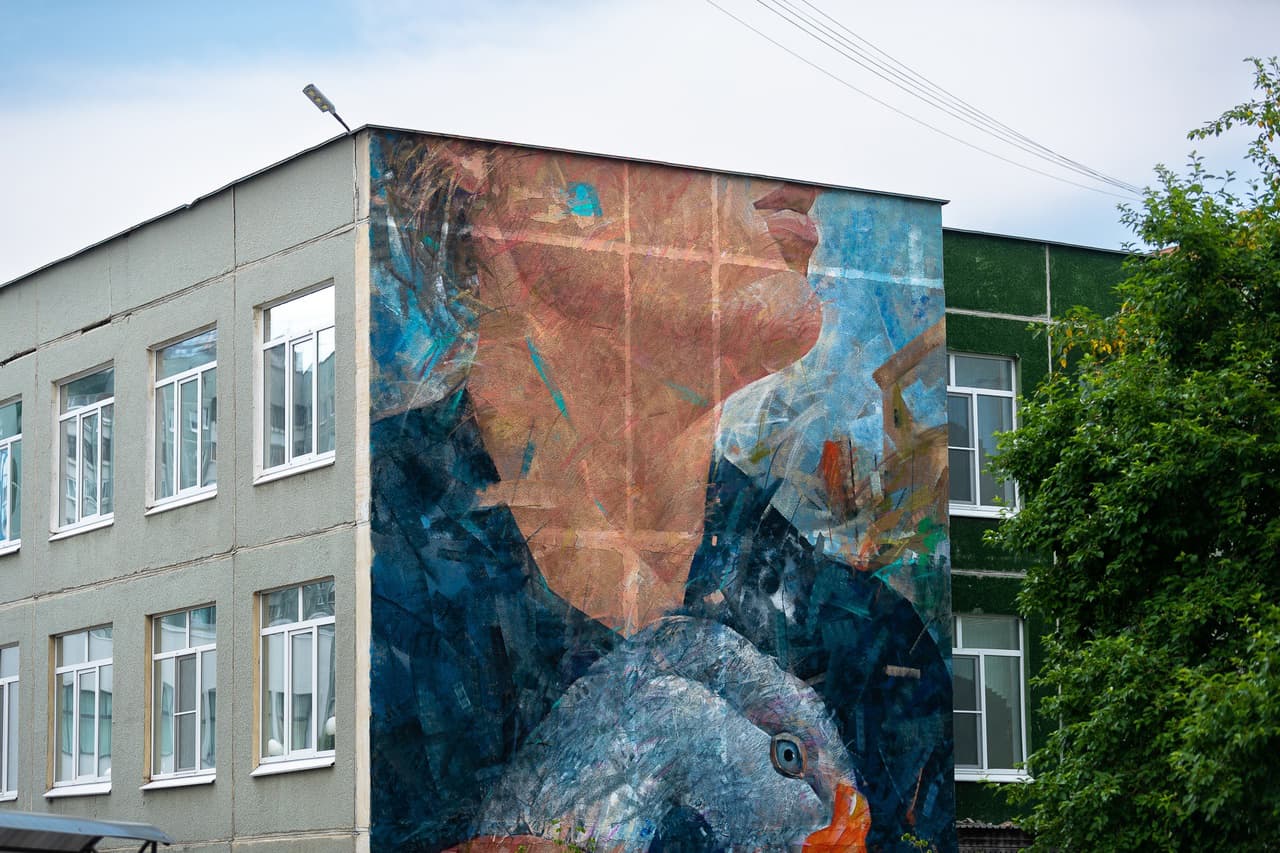 Международный фестиваль уличного искусства STENOGRAFFIA: «Портрет с гусем», Кирилл Бородин. Фото: Дмитрий Чабанов, Павел Иванов