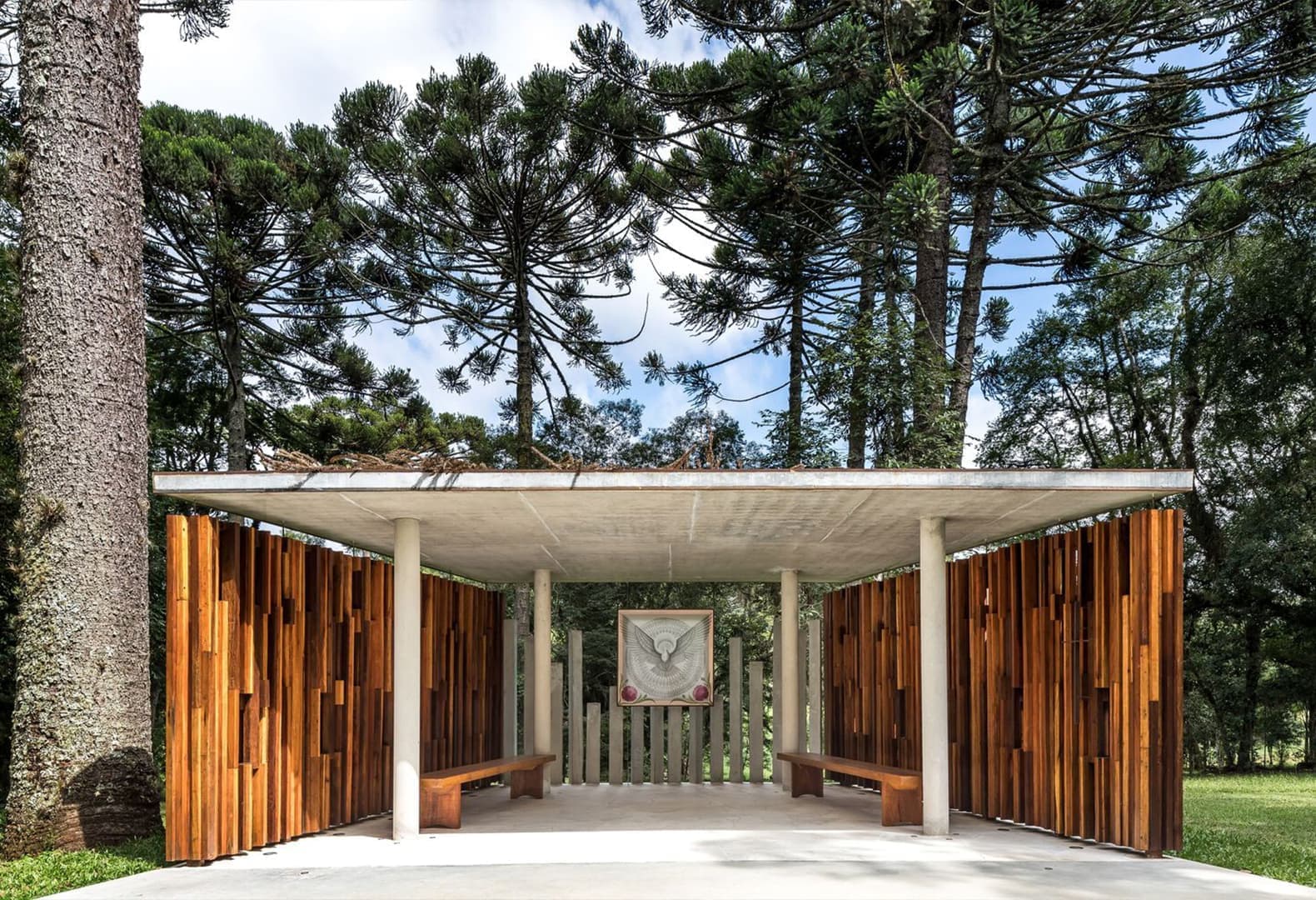 Maria Catarina Chapel, Canalli Arquitetura. Фото: Эдуардо Макариос