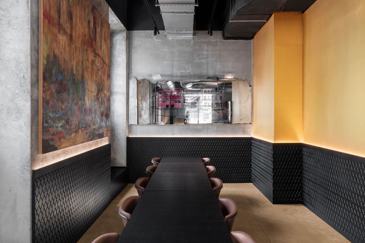 Фактурный интерьер итальянского бара-ресторана – проект студии lamatilde